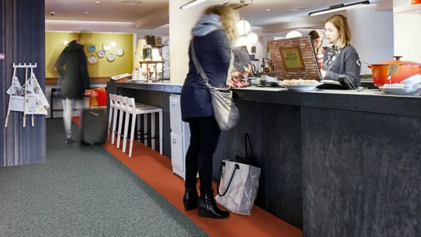 Showtime Colour needlefelt flooring - Image 3